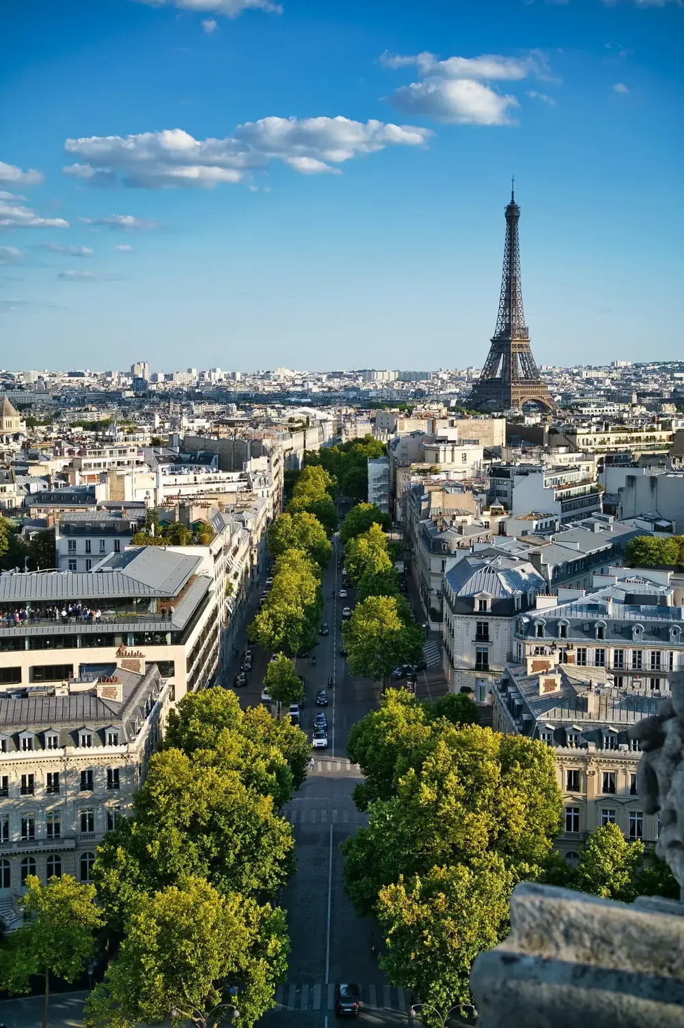 Paris, Noctis Concierge