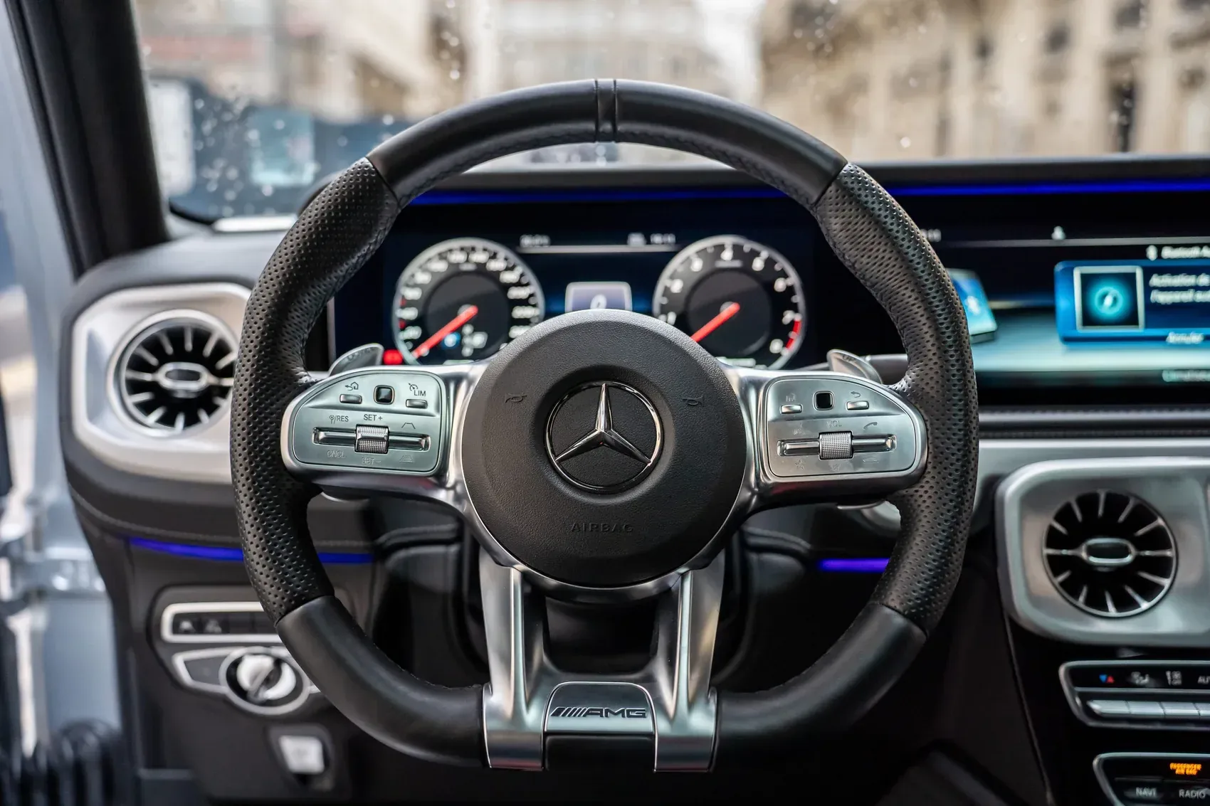 Détail du volant AMG, vue rapprochée
