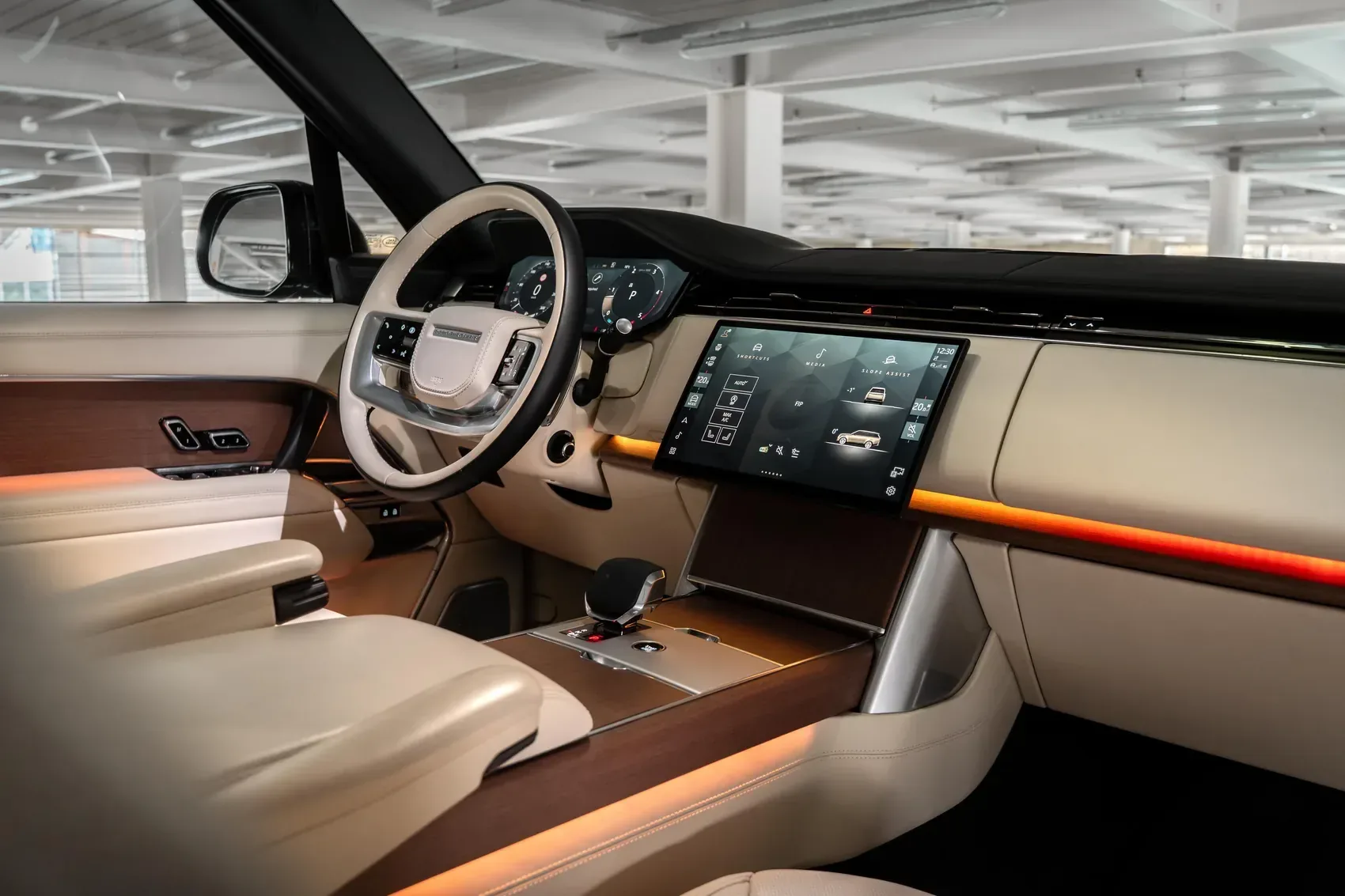 Dashboard and central touchscreen