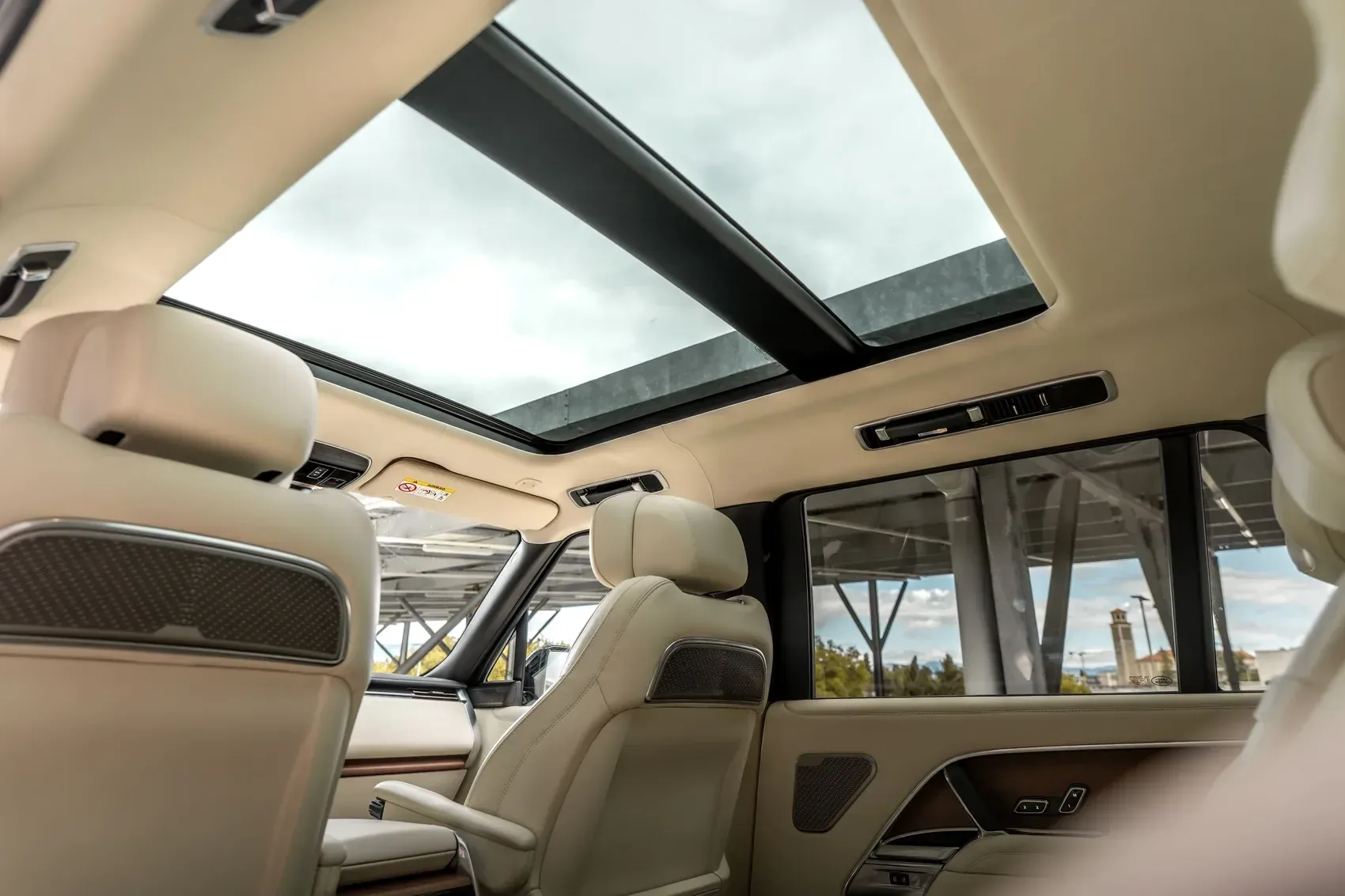 Panoramic sunroof