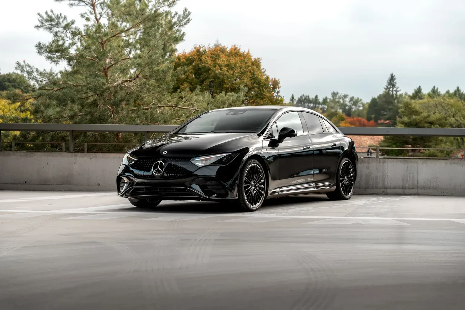 Mercedes-Benz EQE 350