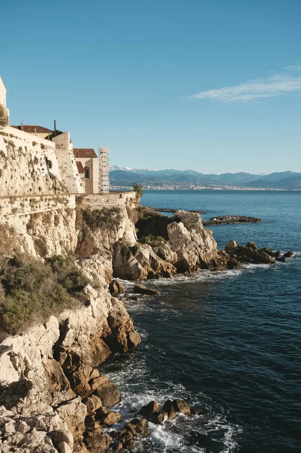 Antibes, Noctis Concierge